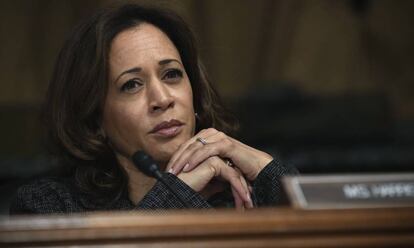 La senadora Kamala Harris.