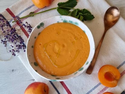 Recetas de verano: las mejores sopas frías de El Comidista