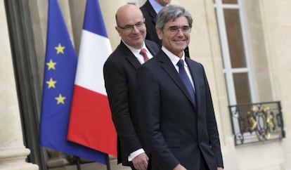 Los CEOs de Siemens y Siemens Francia abandonan el Elíseo.