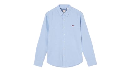 Esta es la camisa Levi's más vendida en Amazon y que se puede combinar fácilmente