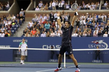 Djokovic festeja con efusividad su victoria ante Berloq.