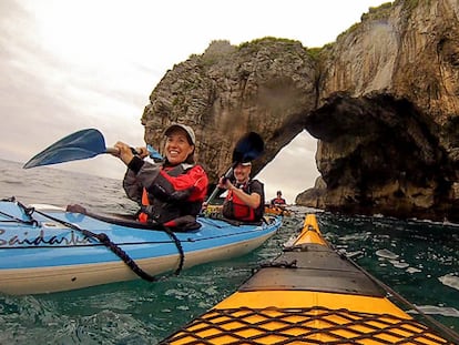 Asturias, vista desde un kayak de mar