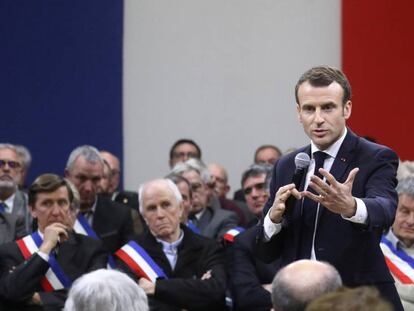 El presidente de Francia, Emmanuel Macron, durante un acto celebrado en Souillac, en el sur, para lanzar su iniciativa de debate nacional.