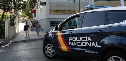 Un coche patrulla de la Policía Nacional, en una imagen de archivo.