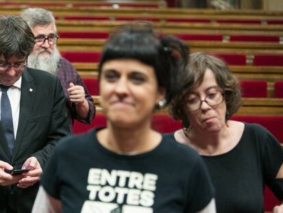 Carles Puigdemont, Anna Gabriel i Eulàlia Reguant (CUP).