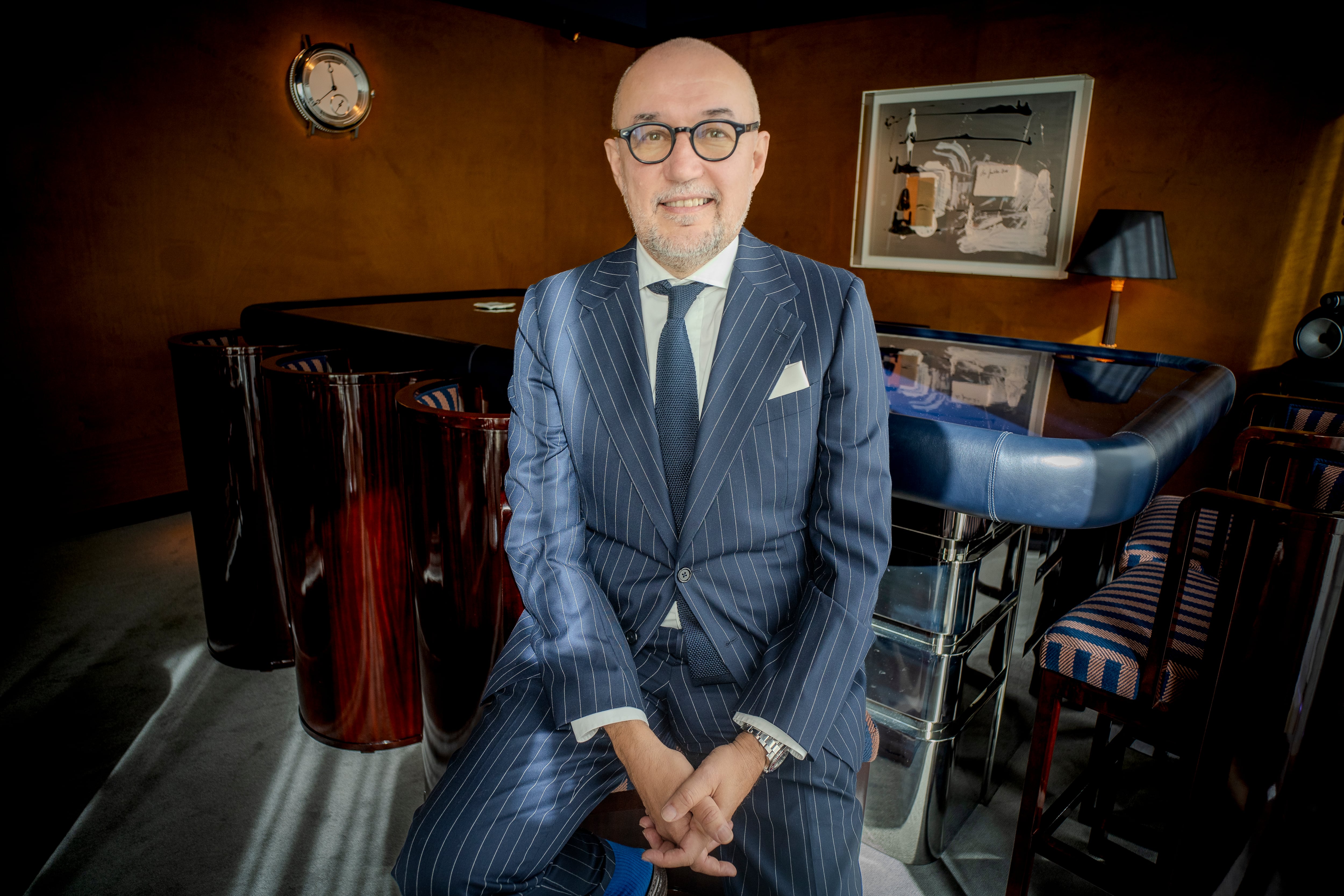 Rodríguez, ufano, en uno de los salones de Forbes House en Madrid.