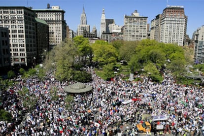 Vista general de la manifestación convocada para pedir más derechos para los inmigrantes en Union Square, Nueva York, Estados Unidos.