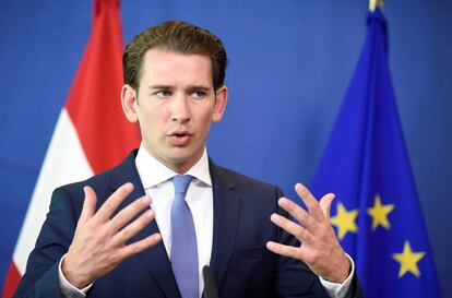El canciller austriaco, Sebastian Kurz, durante una rueda de prensa en Bruselas, este miércoles.