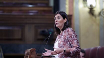 La ministra de Sanitat, Carmen Montón, durant la seva intervenció al Congrés.