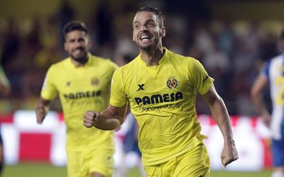 Soldado festeja su gol frente al Espanyol. 