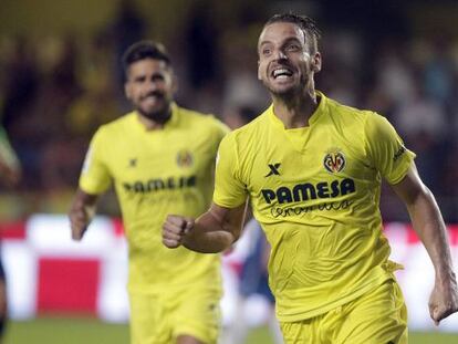 Soldado festeja su gol frente al Espanyol. 