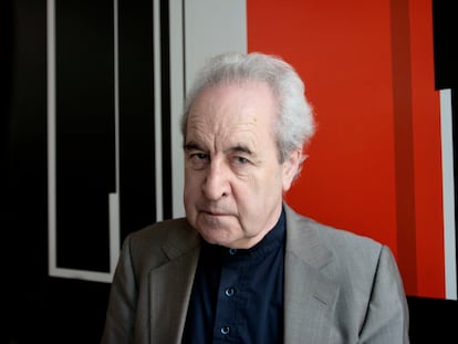 John Banville, en una imagen promocional reciente.