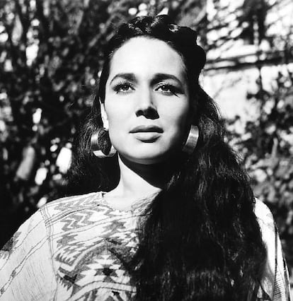 La cantante y actriz mexicana Flor Silvestre, en la película 'Ánimas Trujano' (1962).