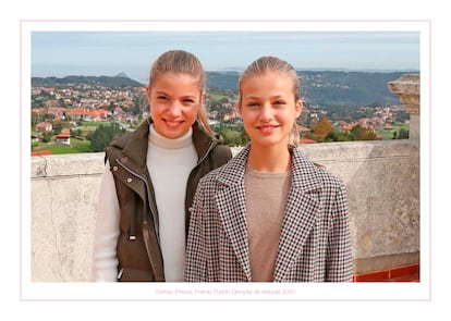 La princesa Leonor y la infanta Sofía, en Asturias es la imagen elegida por la familia real para felicitar la Navidad 2020.