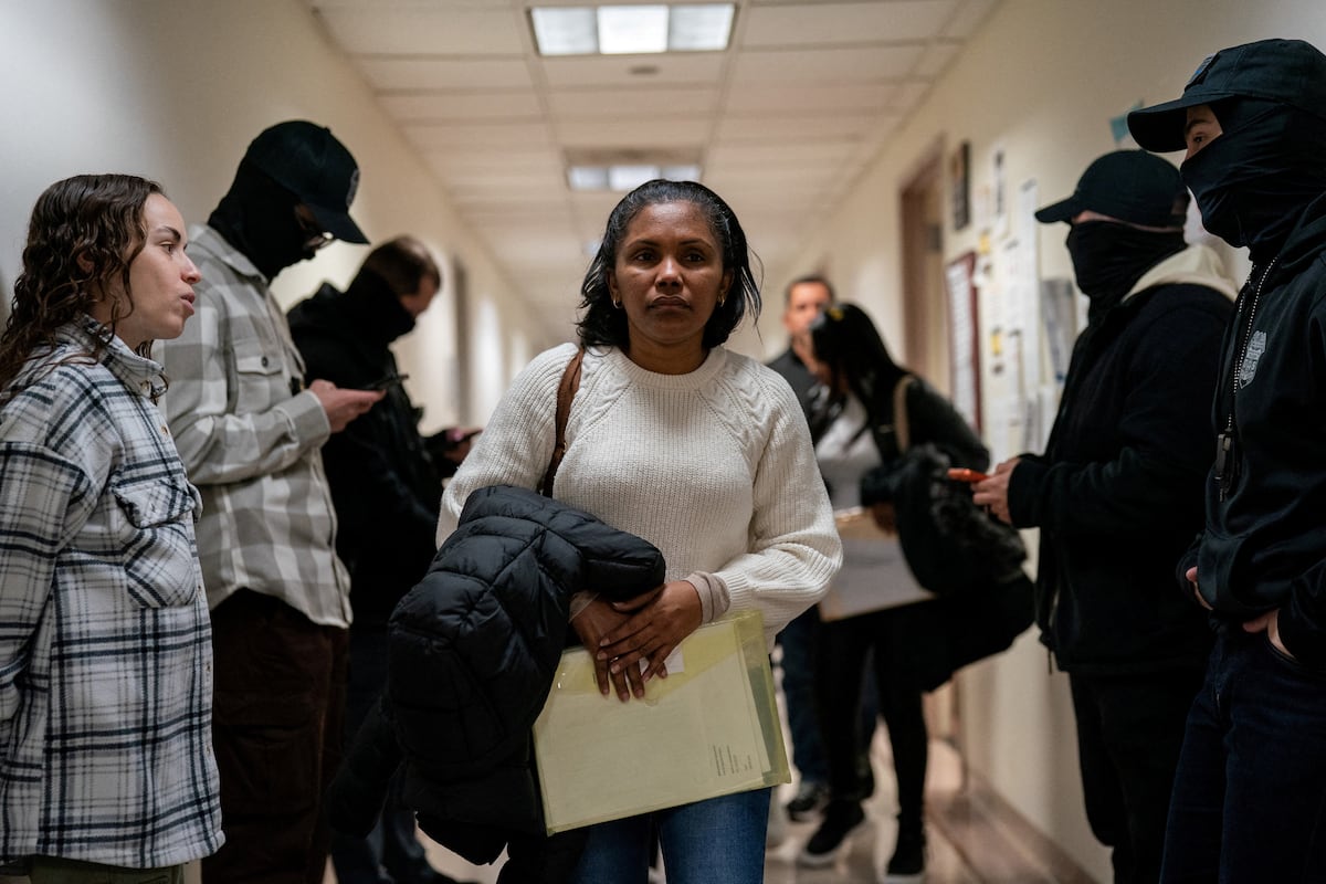 La Administración Trump planea detener a los refugiados que no hayan obtenido la ‘green card’