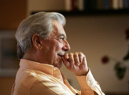 El escritor Mario Vargas Llosa.