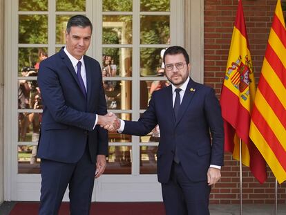 El presidente de Gobierno, Pedro Sánchez, recibía en La Moncloa al presidente de la Generalitat, Pere Aragonès, el 15 de julio.