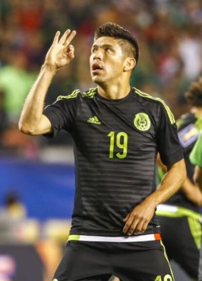 Oribe Peralta anotó tres goles frente a Cuba.