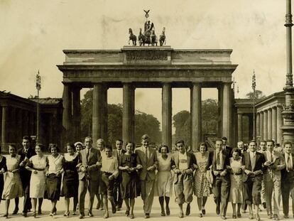 Alumnos del Instituto-Escuela, en Berlín, durante una excursión en verano de 1931.