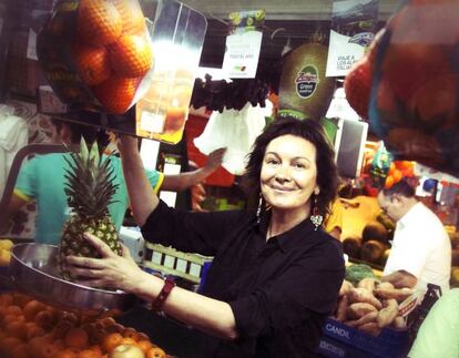 Clara Sánchez, fotografiada en el Mercado de los Mostenses.