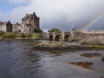 El castillo de Eilean Donan, en el noroeste de Escocia.  