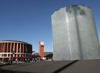 Los Reyes han inaugurado el Monumento a las Víctimas de los atentados del 11 de marzo de 2004 junto a la estación de Atocha de Madrid