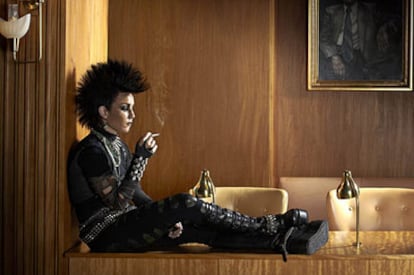 Noomi Rapace, como Lisbeth Salander en un fotograma de <i>La reina en el palacio de las corrientes de aire.</i>