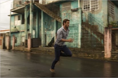 Fotograma de 'Runner, Runner'.