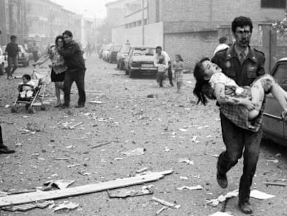 Imagen del atentado de Vic (Barcelona), el 29 de mayo de 1991.