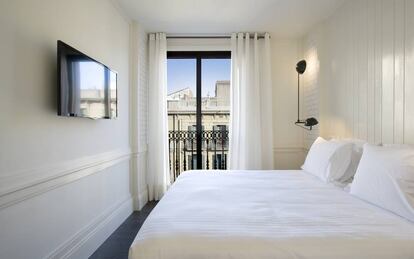 Una de las habitaciones del hotel Praktik Bakery, en Barcelona.
