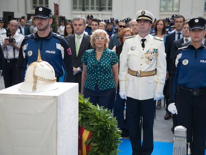 La alcaldesa de Madrid, Manuel Carmena, en la celebraci&oacute;n del &uacute;ltimo patr&oacute;n de la Polic&iacute;a Municipal.