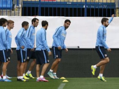 Jugadores del Atlético en el entrenamiento del viernes