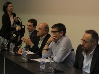 Carolina Bescansa, Pablo Casado, Patxi L&oacute;pez y Juan Carlos Girauta, antes del debate. 