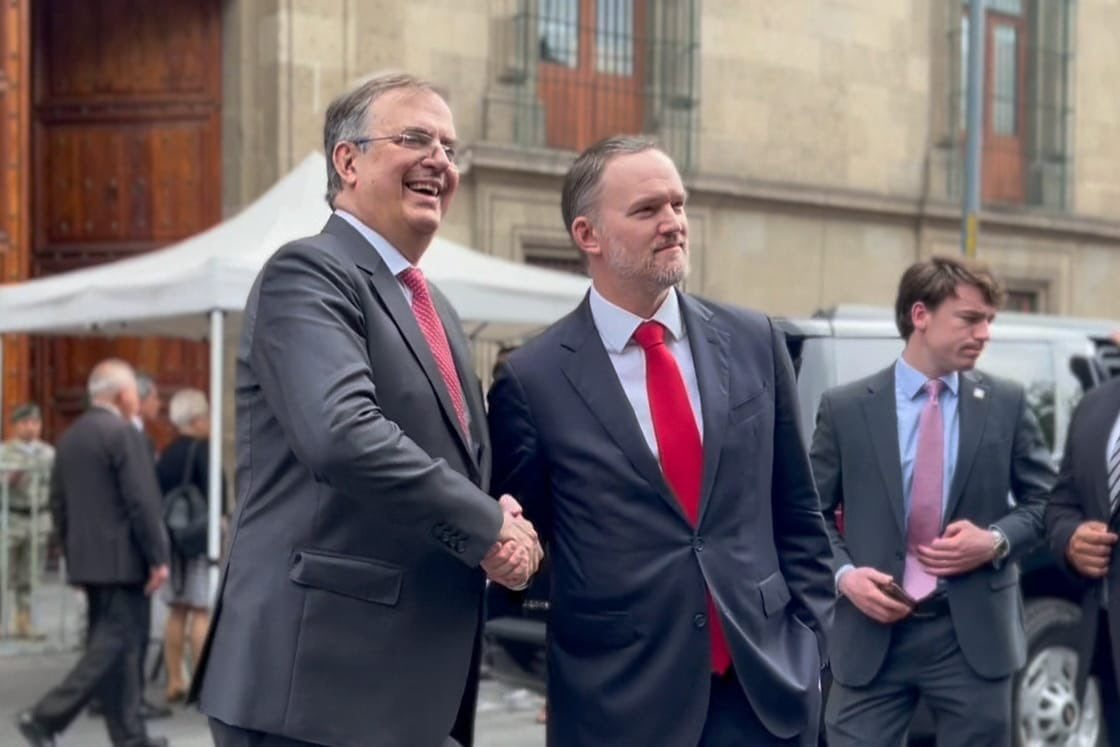 Sheinbaum recibe al representante comercial de Estados Unidos, Jamieson Greer, en la antesala de la revisión del TMEC