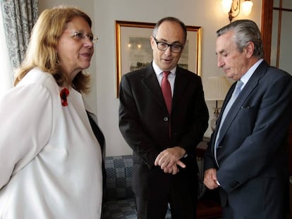 La presidenta de la CNMV, el subgobernador del Banco de Espa&ntilde;a y el presidente de la CNMC