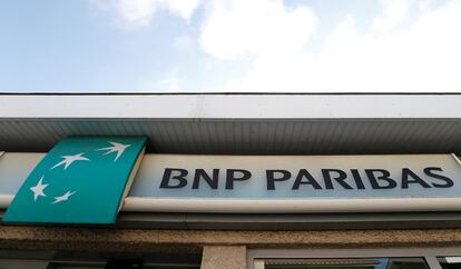 Oficina de BNP Paribas en Burdeos.