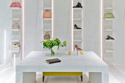 THESIZE SURFACES - NEOLITH Almassora - Castellón - Spain