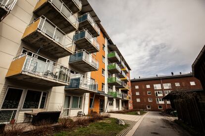 Algunos de los apartamentos reheabilitados en Ålidhem, el pasado 11 de mayo.