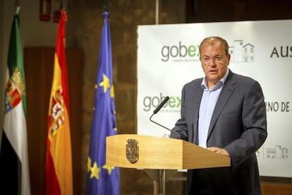 Jos&eacute; Antonio Monago, hoy durante su rueda de prensa.