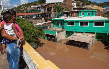 Casas afectadas en Cihuatlán