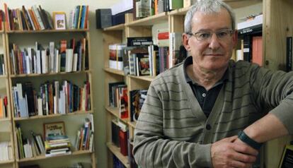 Josu Ugarte, director de la ONG Bakeaz, en Bilbao.