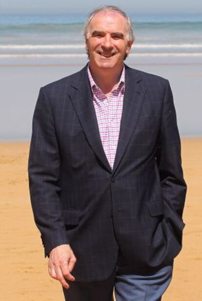 José Ángel Iribar, en la playa de Zarauz.