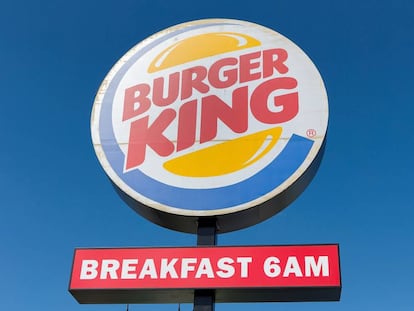 Cartel de un establecimiento de Burger King.