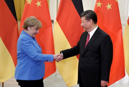 Angela Merkel junto al presidente de China, Xi Jinping, en Pekín, China, en mayo de 2018.
