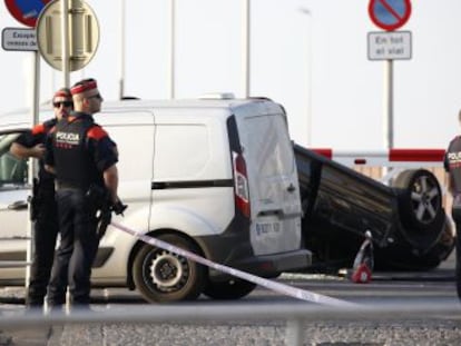 Las autòpsies revelen que el cadàver d’un dels terroristes va rebre vuit impactes de bala i un altre, sis