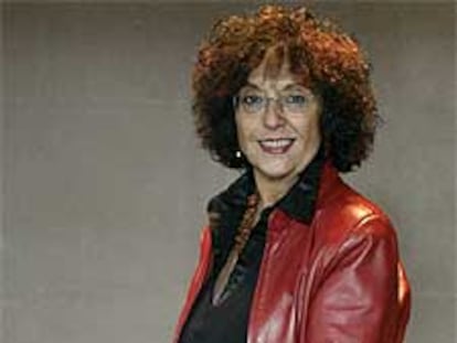 Maruja Torres.