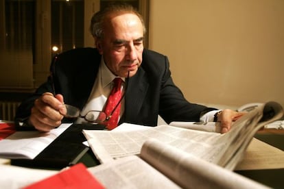 Gregorio Peces-Barba, en enero de 2005, cuando era alto comisionado de Apoyo a las Víctimas del Terrorismo.