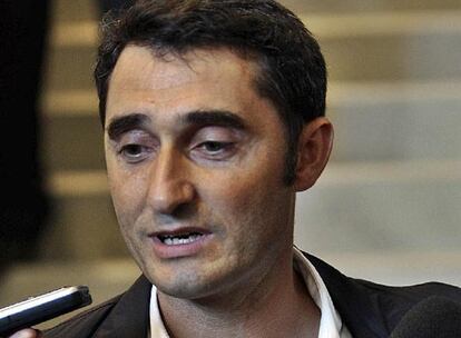 Ernesto Valverde, actual entrenador del Villarreal y ex técnico del Espanyol, conmocionado por la muerte de Jarque.