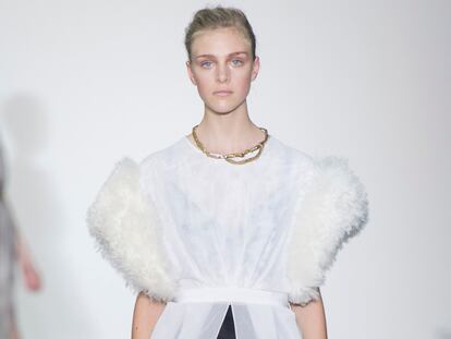 La romántica simplicidad de Giambattista Valli