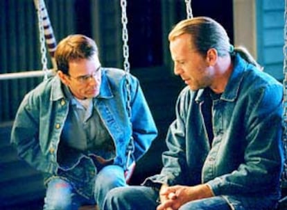 Billy Bob Thornton y Bruce Willis, en <i>Bandits</i>.